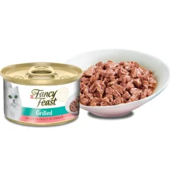 Fancy Feast - Purina Húmedos^Fancy Feast Petit Filetes de Salmón 85gr x 8 Unidades (Grilled Salmon Feast in Gravy)